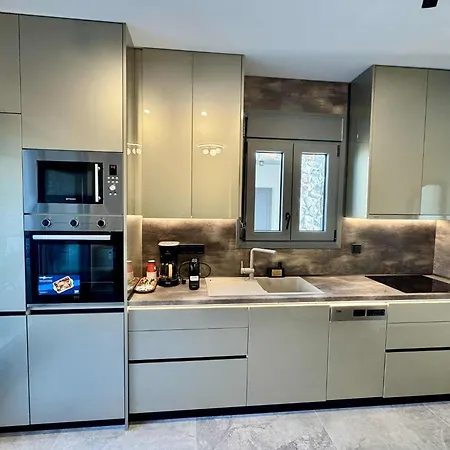 Trinity Pool Gold * Nea Iraklitsa